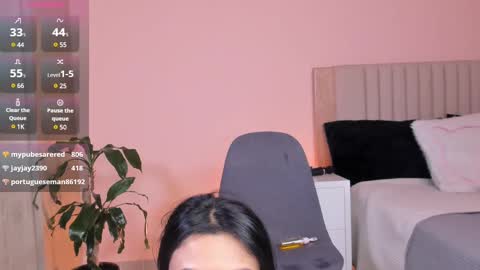 Snapshot of anahenao chatting on 4, 3, 2025 Ana Henao or Annie... Follow me ahenaocb Insta X online show from 4, 3, 2025