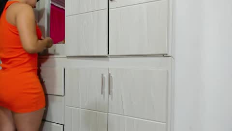 Snapshot of anahi_cruz77 chatting on 31, 12, 2024 Ana online show from 31, 12, 2024