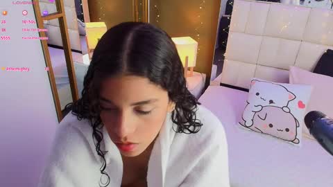 Anahi  online show from 6, 3, 2025