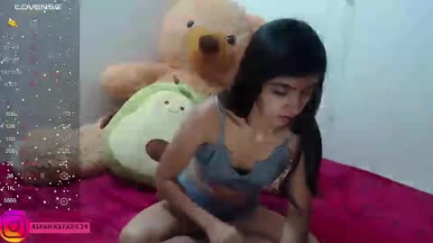 Snapshot of anahibrowns95 chatting on 16, 12, 2024 Anahi Browns online show from 16, 12, 2024