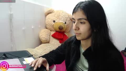 Snapshot of anahibrowns95 chatting on 22, 10, 2025 Anahi Browns online show from 22, 10, 2025