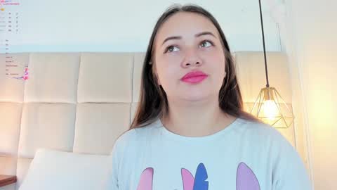 Snapshot of anaisclarkx chatting on 23, 12, 2024 Anais clark online show from 23, 12, 2024