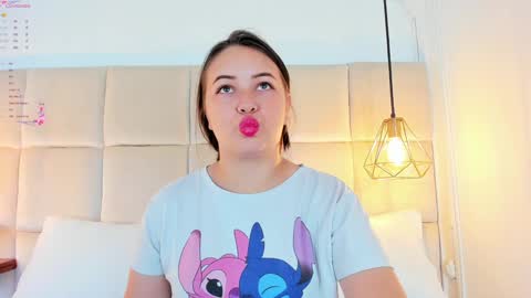 Snapshot of anaisclarkx chatting on 23, 12, 2024 Anais clark online show from 23, 12, 2024