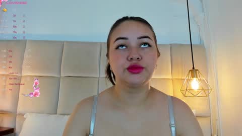 Snapshot of anaisclarkx chatting on 8, 1, 2025 Anais clark online show from 8, 1, 2025