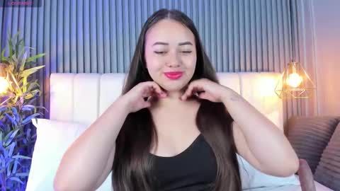 Snapshot of anaisclarkx chatting on 12, 11, 2025 Anais clark online show from 12, 11, 2025