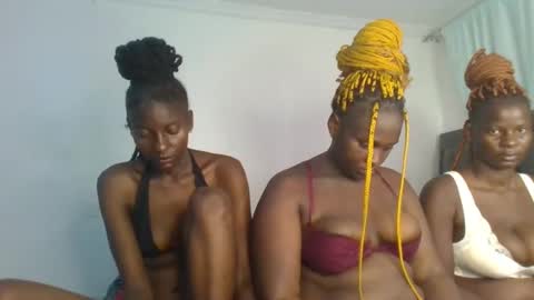 Snapshot of analeia_ chatting on 20, 1, 2025 Analeia online show from 20, 1, 2025