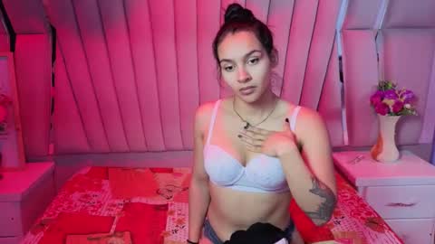 AbbyAndAntonela online show from 15, 9, 2025
