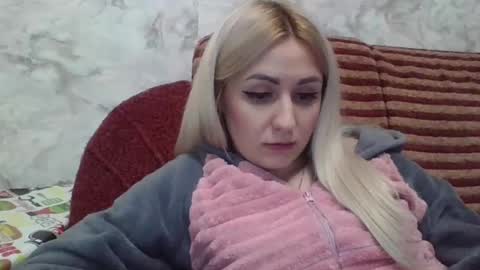 analqueen2024 online show from 3, 12, 2024