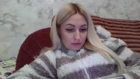 analqueen2024 online show from 6, 12, 2024
