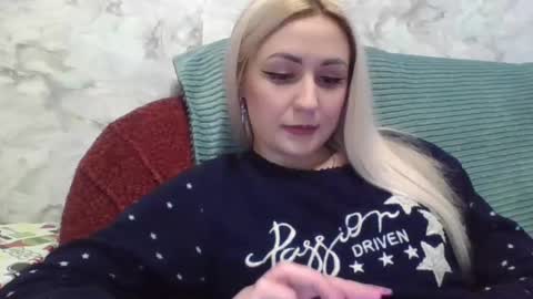 analqueen2024 online show from 22, 1, 2025