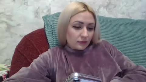 analqueen2024 online show from 25, 1, 2025