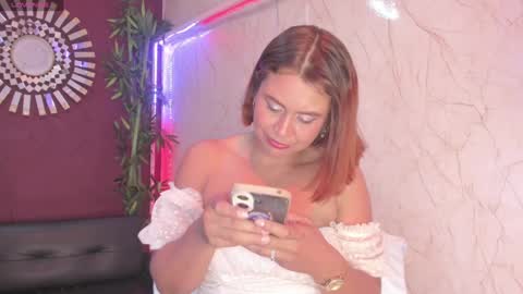 Ana Luna online show from 20, 9, 2025