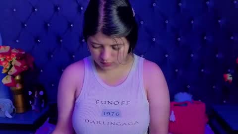 Snapshot of analybigboobs chatting on 11, 10, 2025 catherin owen online show from 11, 10, 2025