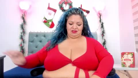 Snapshot of anamariiarios chatting on 18, 12, 2024 Ana Maria online show from 18, 12, 2024
