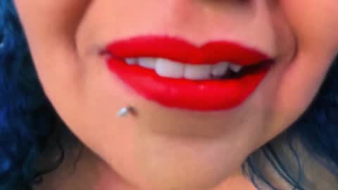 Snapshot of anamariiarios chatting on 24, 2, 2025 Ana Maria online show from 24, 2, 2025