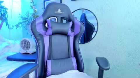 Snapshot of anapola_ chatting on 15, 12, 2024 ana online show from 15, 12, 2024