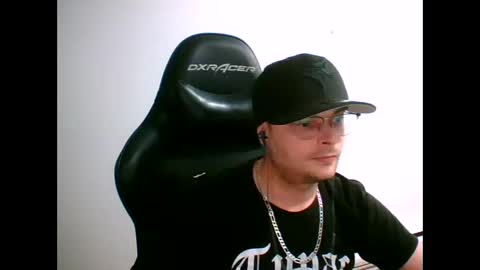 Snapshot of anarchyy1994 chatting on 12, 4, 2026 anarchyy1994 online show from 12, 4, 2026