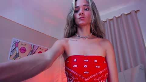 Snapshot of anaskinny chatting on 8, 1, 2025 Ana online show from 8, 1, 2025