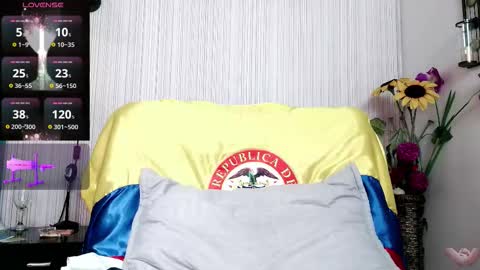 Snapshot of anastaciia1 chatting on 27, 10, 2025 maria online show from 27, 10, 2025