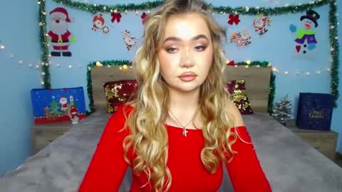 Snapshot of anastacyyellig chatting on 31, 12, 2024 anastacyyellig online show from 31, 12, 2024