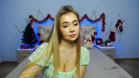 Snapshot of anastacyyellig chatting on 8, 1, 2025 anastacyyellig online show from 8, 1, 2025