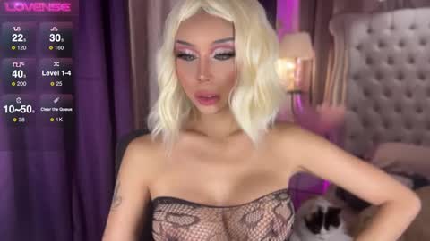 Snapshot of anastasia_gorj chatting on 7, 3, 2025 Anastasia Cucuzza online show from 7, 3, 2025