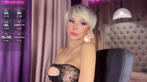 Snapshot of anastasia_gorj chatting on 7, 3, 2025 Anastasia Cucuzza online show from 7, 3, 2025