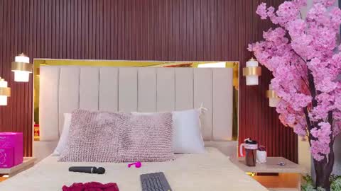Snapshot of anastasia_steelegb chatting on 22, 6, 2026 Mia online show from 22, 6, 2026