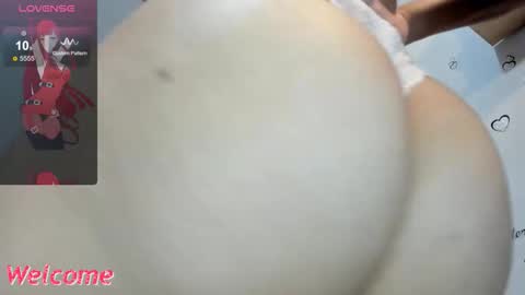 Snapshot of anastasia_tuya chatting on 3, 11, 2025 anastasia online show from 3, 11, 2025