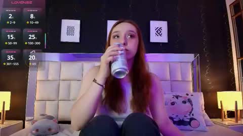 Snapshot of anastasia_windel chatting on 10, 10, 2025 Anastasia online show from 10, 10, 2025