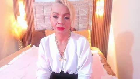 Snapshot of anastasiataylor_ chatting on 13, 12, 2024 Ana 3 online show from 13, 12, 2024