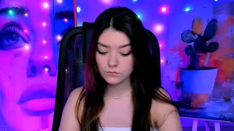 Snapshot of anasteisher chatting on 17, 12, 2025 Ana online show from 17, 12, 2025