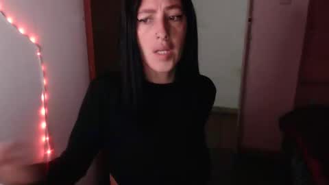 Snapshot of anasweet_69 chatting on 24, 12, 2024 ANA online show from 24, 12, 2024