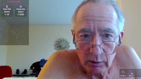 Snapshot of anax69 chatting on 10, 2, 2025 mario online show from 10, 2, 2025