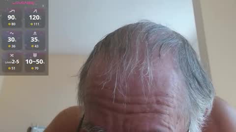 Snapshot of anax69 chatting on 11, 10, 2025 mario online show from 11, 10, 2025