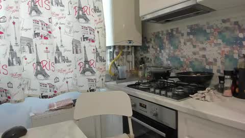 Snapshot of anayscaandy chatting on 19, 2, 2025 Andreea online show from 19, 2, 2025