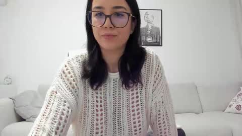 Snapshot of anayscaandy chatting on 13, 9, 2025 Andreea online show from 13, 9, 2025
