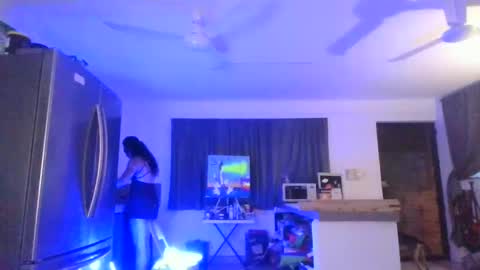 Anda Vargas online show from 18, 2, 2025