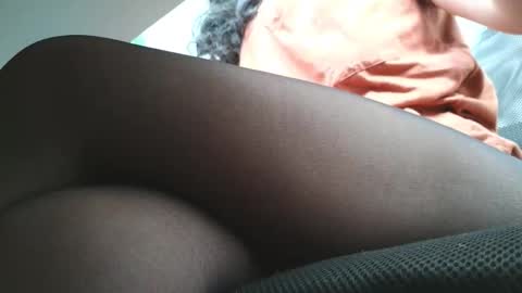 Snapshot of anddrea_ chatting on 2, 12, 2025 online show from 2, 12, 2025