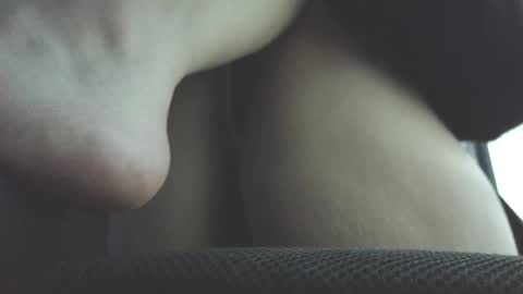 Snapshot of anddrea_ chatting on 15, 12, 2025 online show from 15, 12, 2025