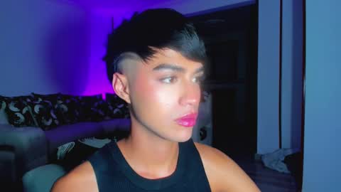 Snapshot of anddy_grey1 chatting on 21, 1, 2025 Dani 3 online show from 21, 1, 2025