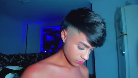 Snapshot of anddy_grey1 chatting on 25, 2, 2025 Dani 3 online show from 25, 2, 2025