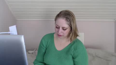 Snapshot of andorphina chatting on 4, 2, 2025 Andorphin online show from 4, 2, 2025