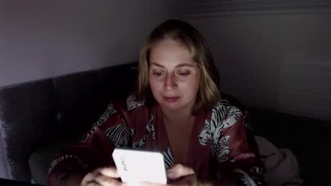 Snapshot of andorphina chatting on 8, 9, 2025 Andorphin online show from 8, 9, 2025