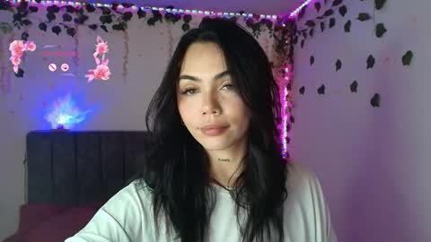 Snapshot of andra_rosse chatting on 31, 5, 2026 Andra de la Rosse online show from 31, 5, 2026