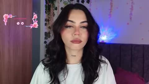 Snapshot of andra_rosse chatting on 11, 6, 2026 Andra de la Rosse online show from 11, 6, 2026