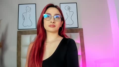 Snapshot of andracyruss chatting on 3, 1, 2025 Andra Cyrus online show from 3, 1, 2025