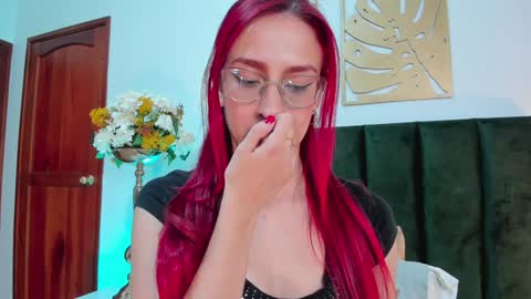 Snapshot of andracyruss chatting on 27, 1, 2025 Andra Cyrus online show from 27, 1, 2025