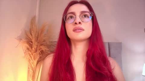 Snapshot of andracyruss chatting on 22, 9, 2025 Andra Cyrus online show from 22, 9, 2025