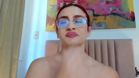 Snapshot of andracyruss chatting on 9, 10, 2025 Andra Cyrus online show from 9, 10, 2025
